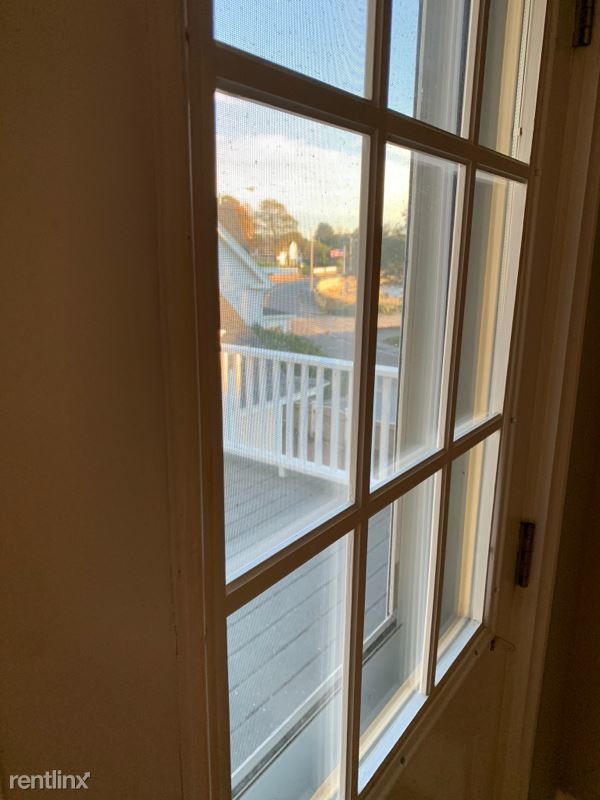 Foto principal - 3 br, 1 bath Apartment - Puritan rd 2 Unit 2