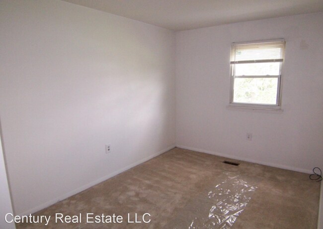 Building Photo - 3 br, 2 bath House - 30 King Richard Ct