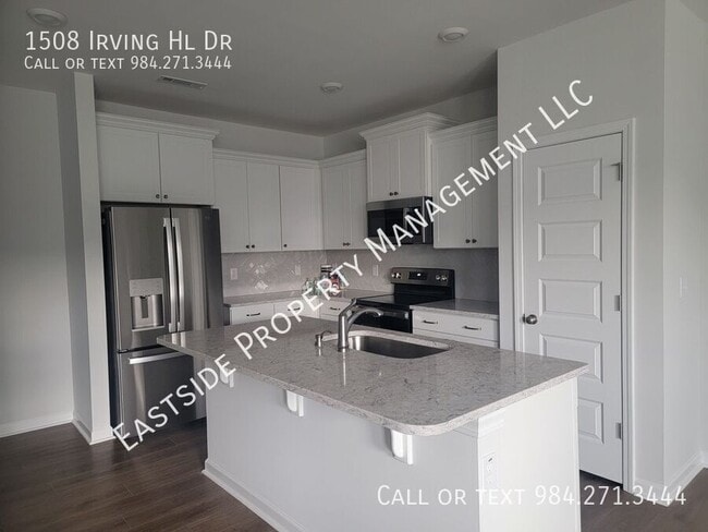 Building Photo - 1508 Irving Hl Dr