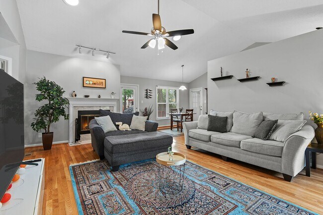 Foto del edificio - Modern 3bed/2ba Ranch style home in Popes ...
