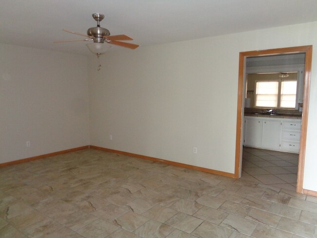 Foto del edificio - Super Spacious Home