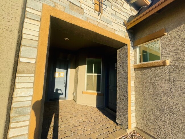 Entrance - 5453 N 87th Dr