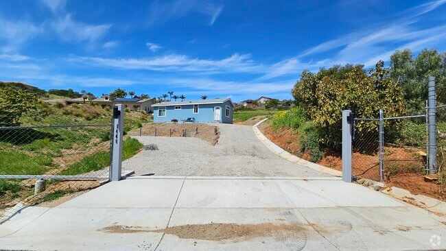 Building Photo - 1446 Carrio Dr