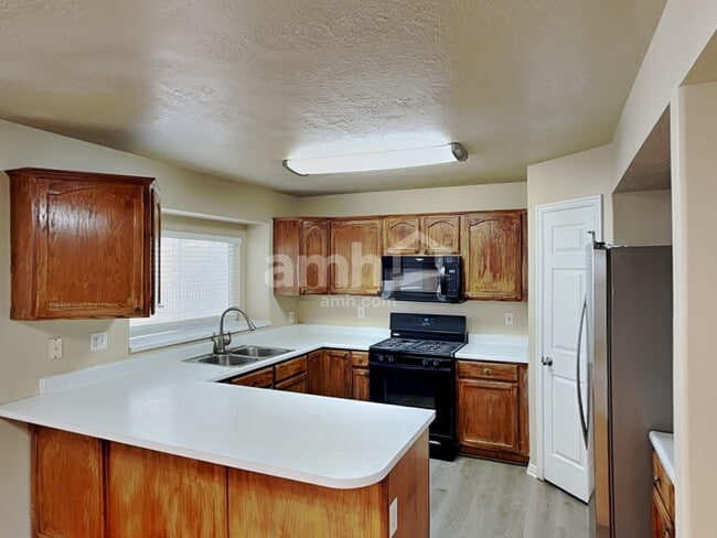 Foto del edificio - 3750 Suffolk Cir