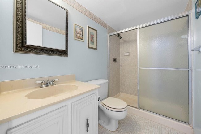 Foto del edificio - 1000 Parkview Dr