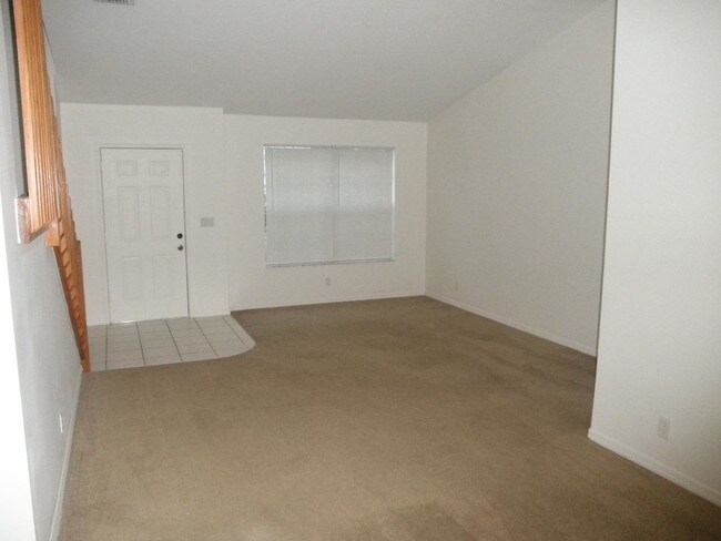 Building Photo - 108  Heatherwood Drive