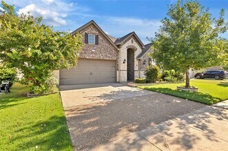Building Photo - 16117 Gladewater Terrace
