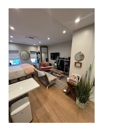 Foto del edificio - 267 Newbury St