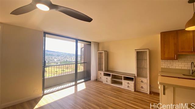 Building Photo - 320 Lili?uokalani Ave