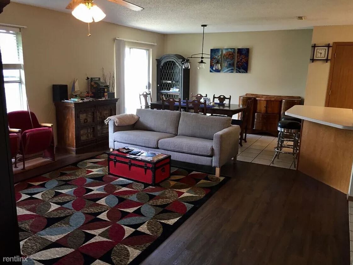 112 Fox Run Pl, Lowell, AR 72745 Townhome Rentals in Lowell AR