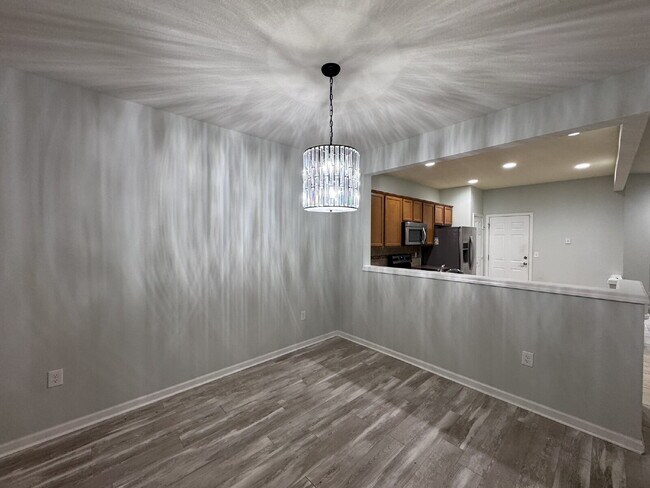 Foto del edificio - Spacious Townhome in Bartram Park – Privat...
