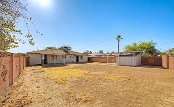 Building Photo - 2747 N Greenfield Rd