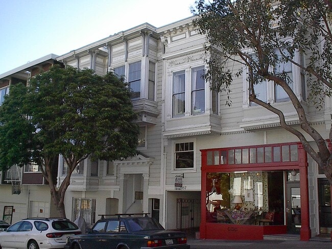 Building Photo - 3057 Sacramento St