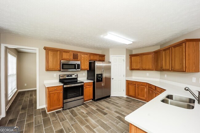 Foto del edificio - 8063 Mustang Ln