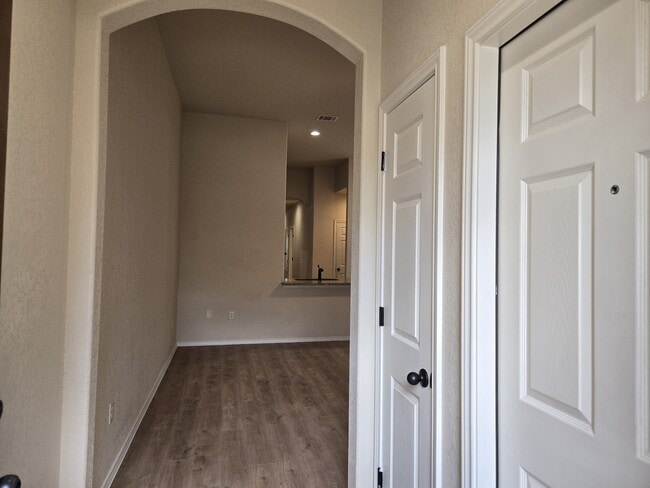 Building Photo - 217 Kaspar Way
