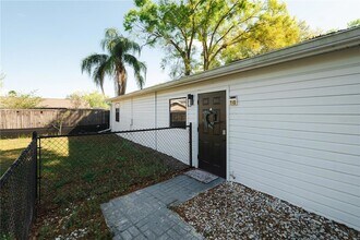 Building Photo - 15509 Casey Rd