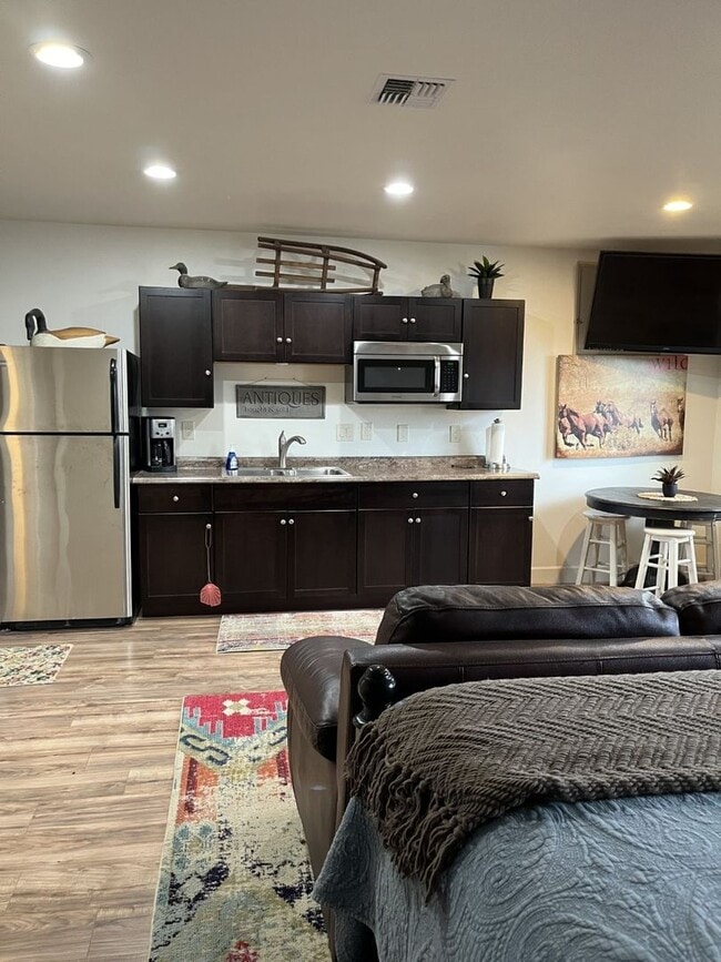 Building Photo - FOR RENT - FURNISHED SHORT TERM STUDIO LOCATED ON A RANCH