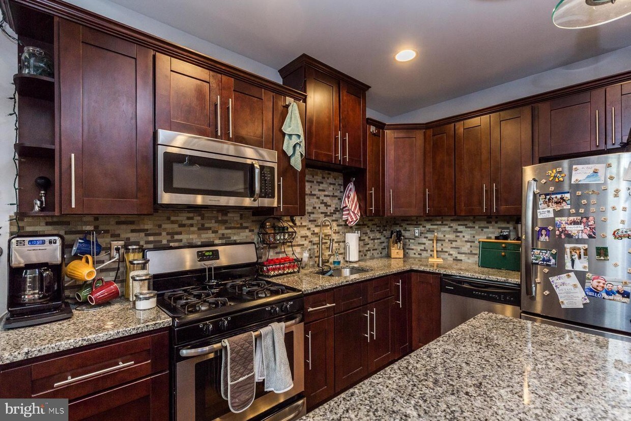 Foto principal - 1780 Frankford Ave