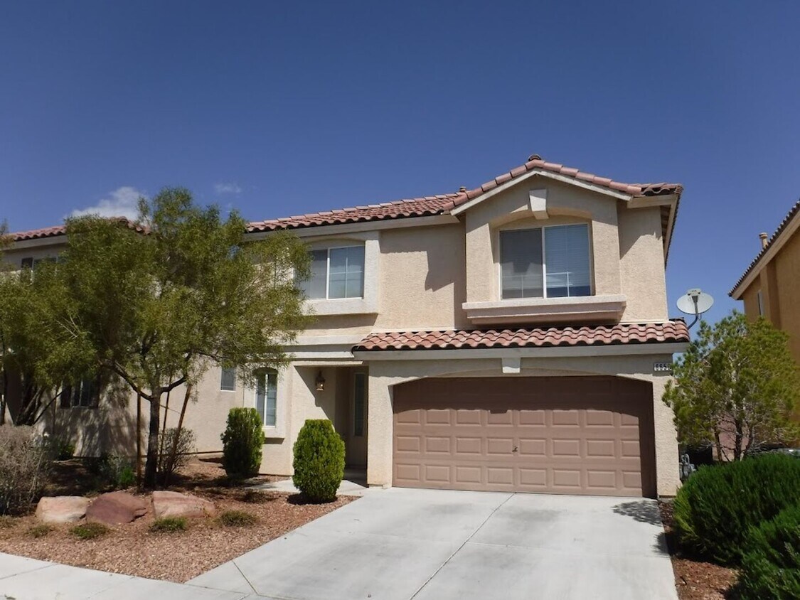 Primary Photo - Freshly Painted 3-Bedroom Two-Story Home w...