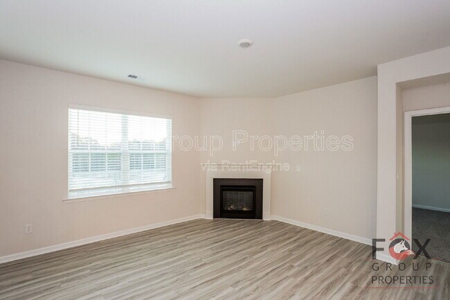 Foto del edificio - 148 Way Cross Ln