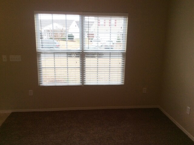 Building Photo - 10920 Thousand Oaks Drive