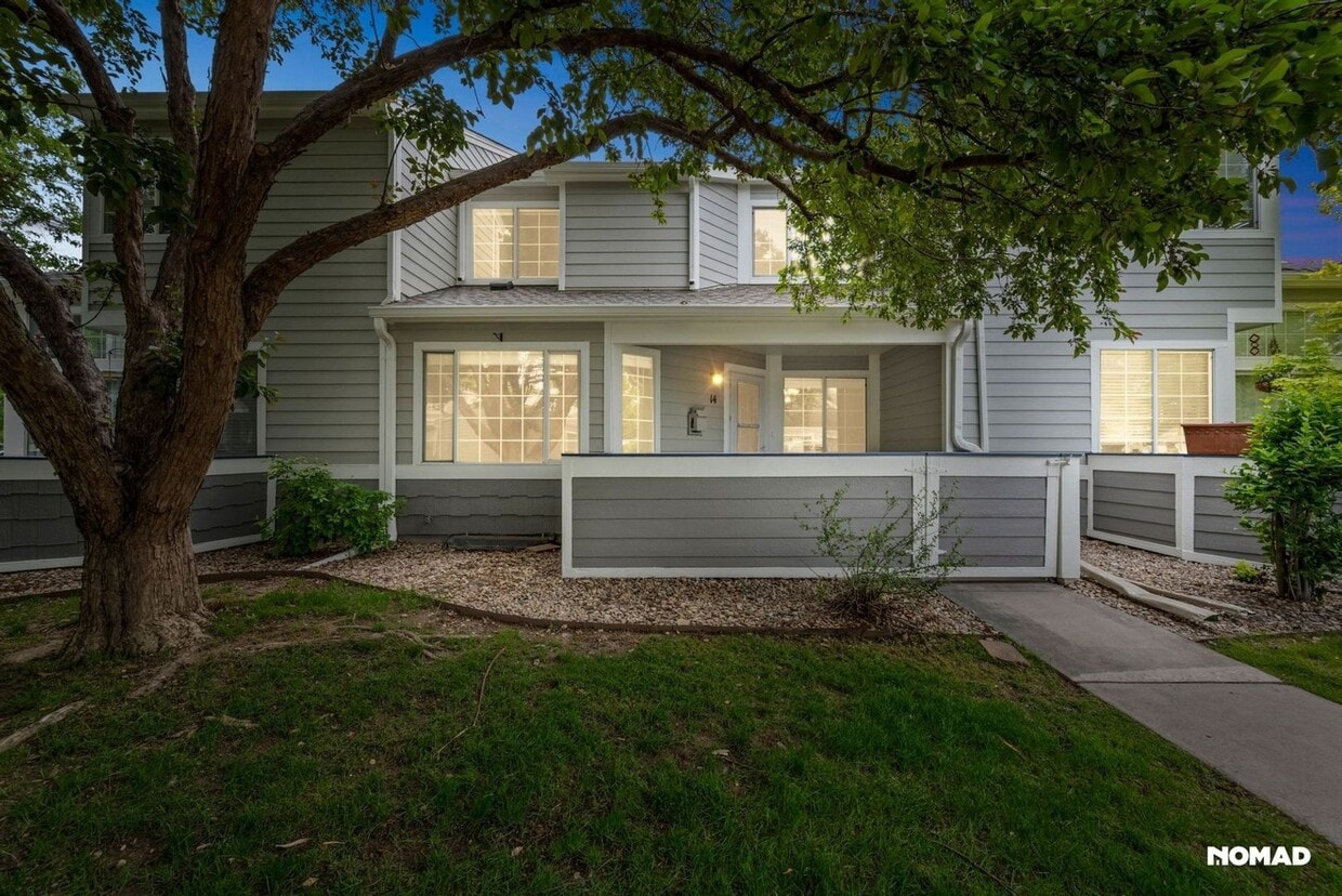 Primary Photo - Spacious 2 Story Townhome + finished basem...