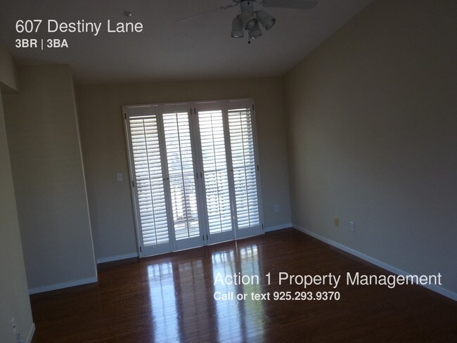 Building Photo - 607 Destiny Ln