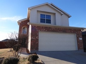 Building Photo - 6001 Melanie Dr