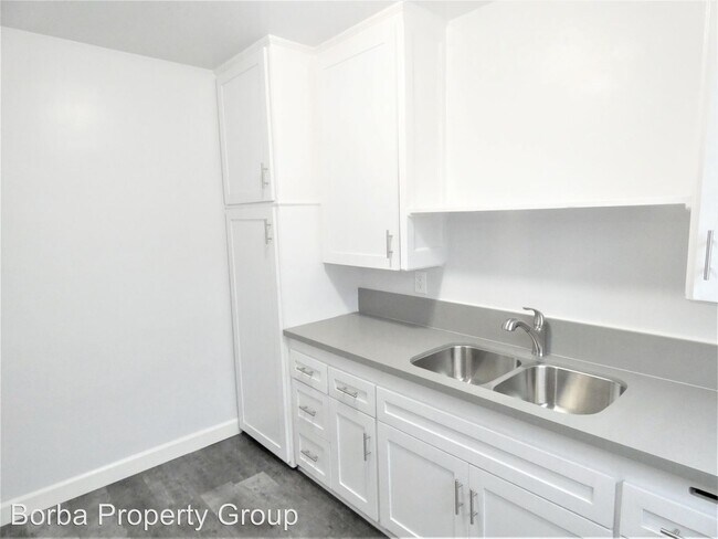 Building Photo - 4315 Elm Ave