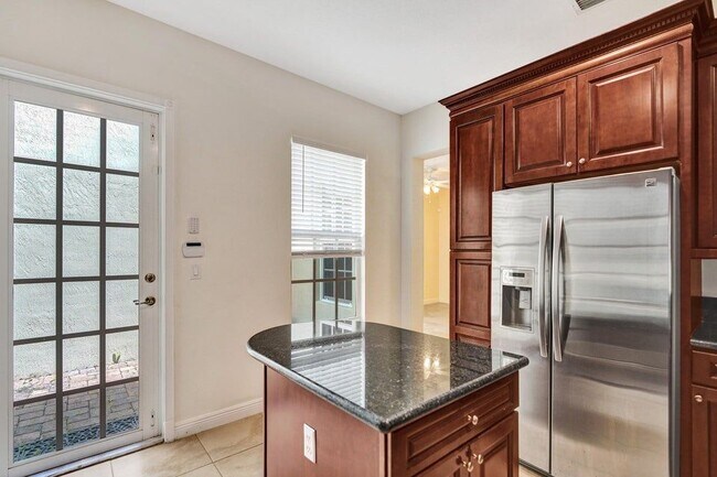 Foto del edificio - 8308 NW 9th Ave