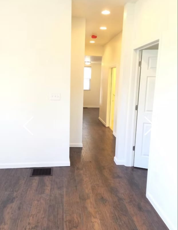 Foto del edificio - 102 N Gilfillan St