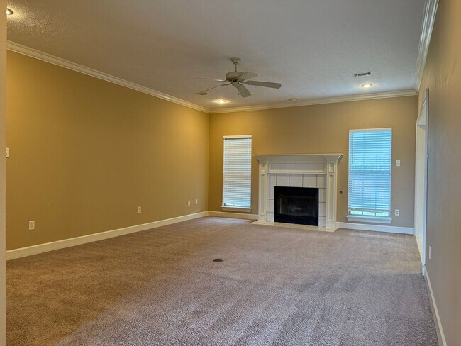 Foto del edificio - 2745 Silvercrest Dr., Conway AR 72034 - La...