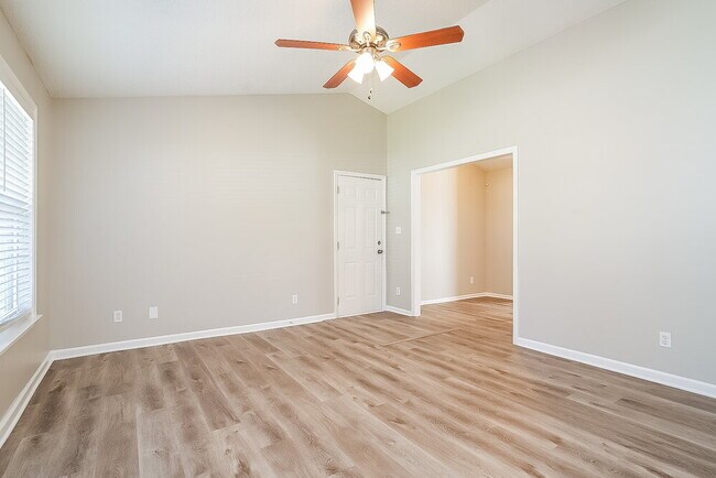 Building Photo - 609 Herman Gist Rd