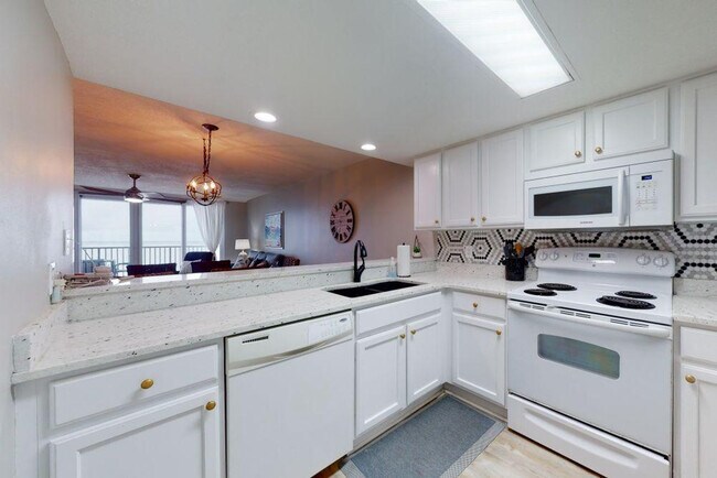 Foto del edificio - 24036 Perdido Beach Blvd