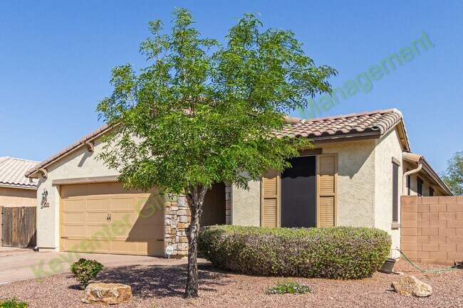 Foto del edificio - Beautiful Single-Story 3-Bed/3-Bath Home i...