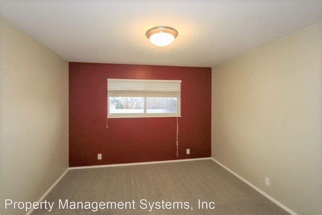 Foto del edificio - 2193 Carriage Ln