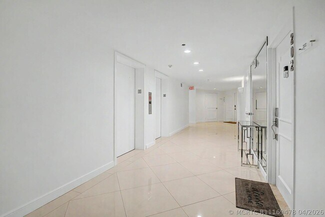 Foto del edificio - 4201 N Ocean Blvd