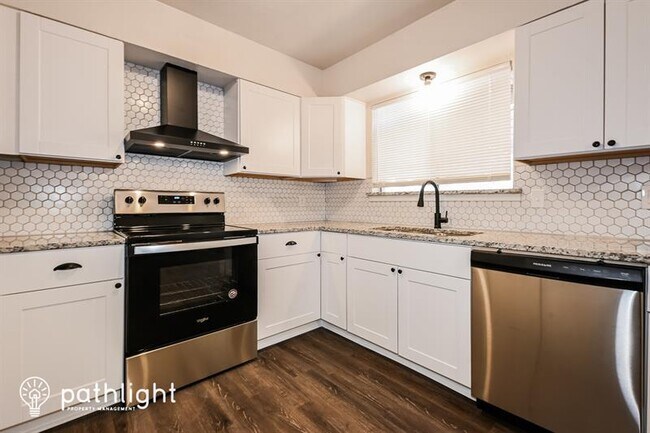 Foto del edificio - 2309 Gilbert Cir