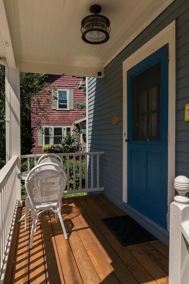 Building Photo - 16A Linden Pl