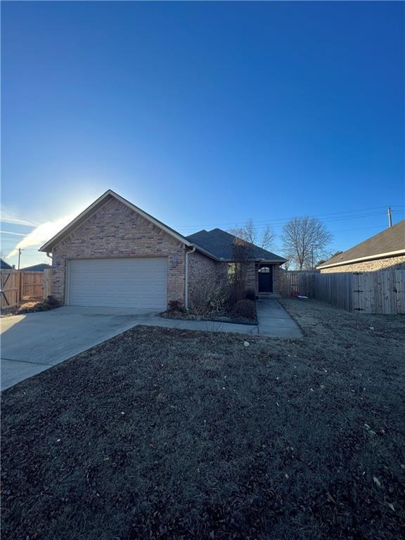 912 SW Crownview St, Bentonville, AR 72712 House Rental in