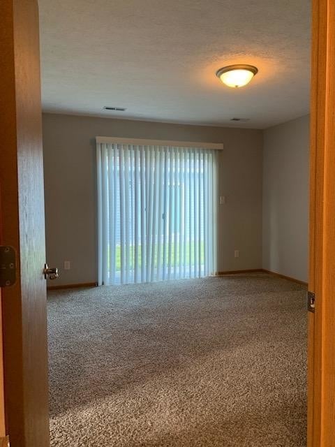 Building Photo - 2862 Zoe Lane