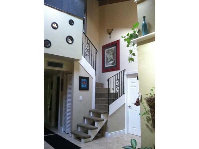Foto del edificio - 8002 SW 21st Pl