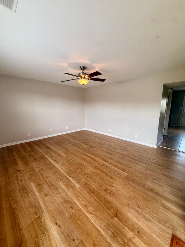 Foto del edificio - 523 Tecumseh Trail