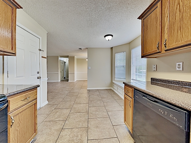 Foto del edificio - 7382 Stonegate Boulevard