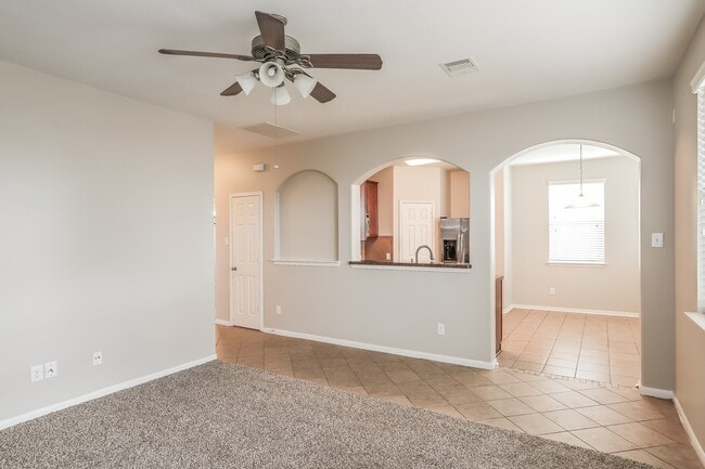 Building Photo - 1217 Stallion Ridge