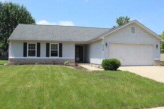 Building Photo - 612 Woodfield Cir