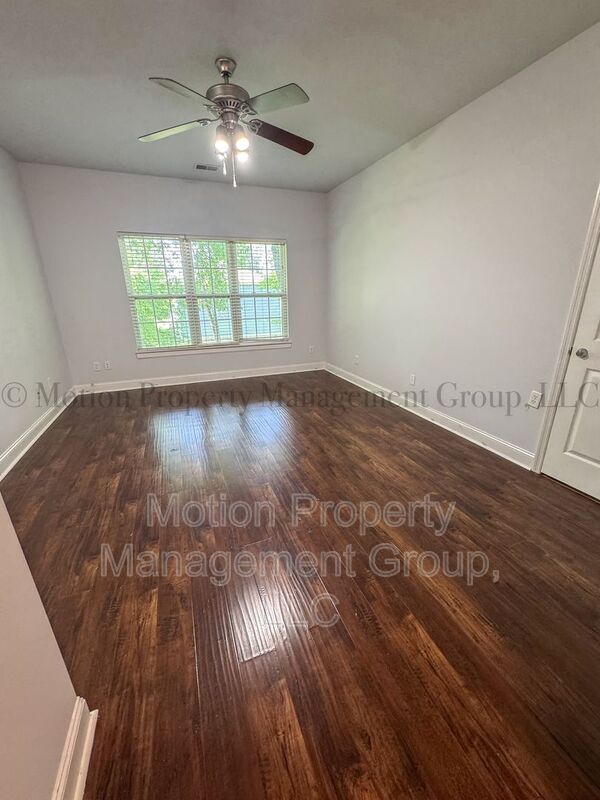Building Photo - 6920 Northside Dr