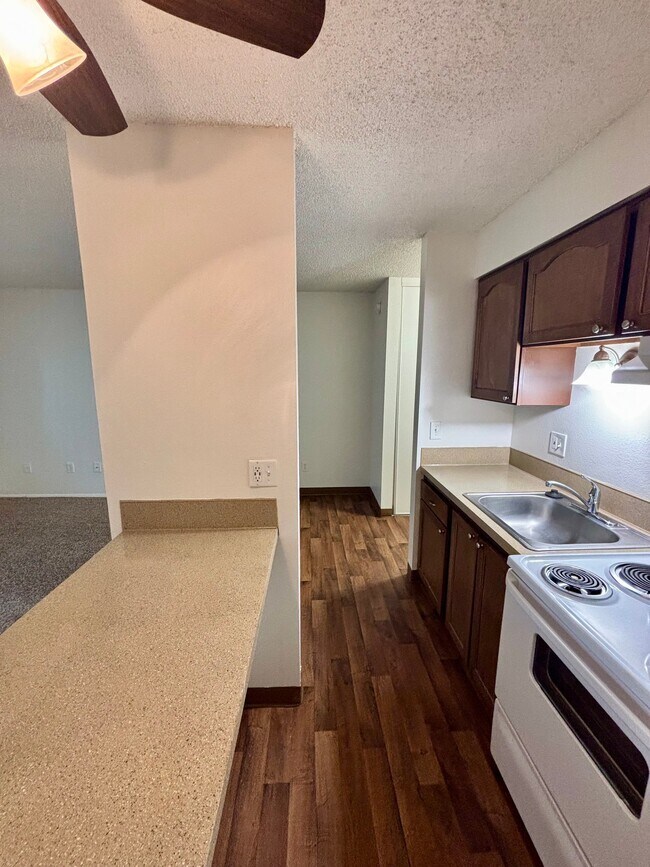 Foto del edificio - 3950 SW 102nd Ave