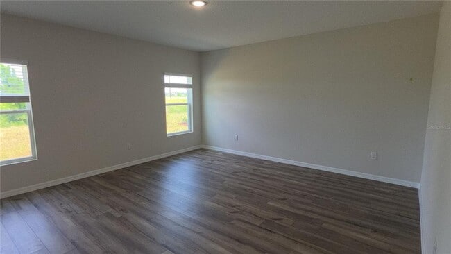 Building Photo - 36741 Thornhedge Dr