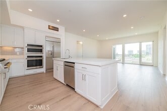 Building Photo - 1507 Rivington